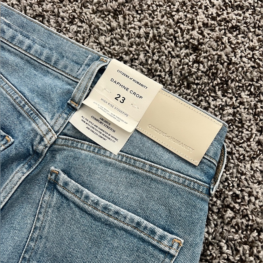 NWT Citizens of Humanity Daphne Crop & High Waisted Jeans